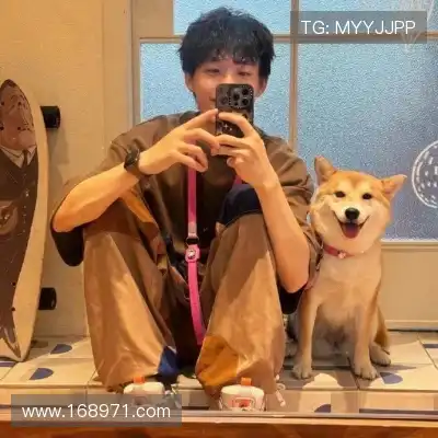 滑颢清